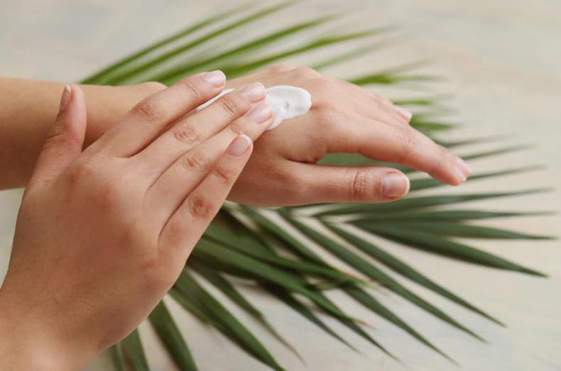 Prosty sekret miękkich dłoni: Odpowiedni krem do rąk, które zapewnią Ci nawilżenie